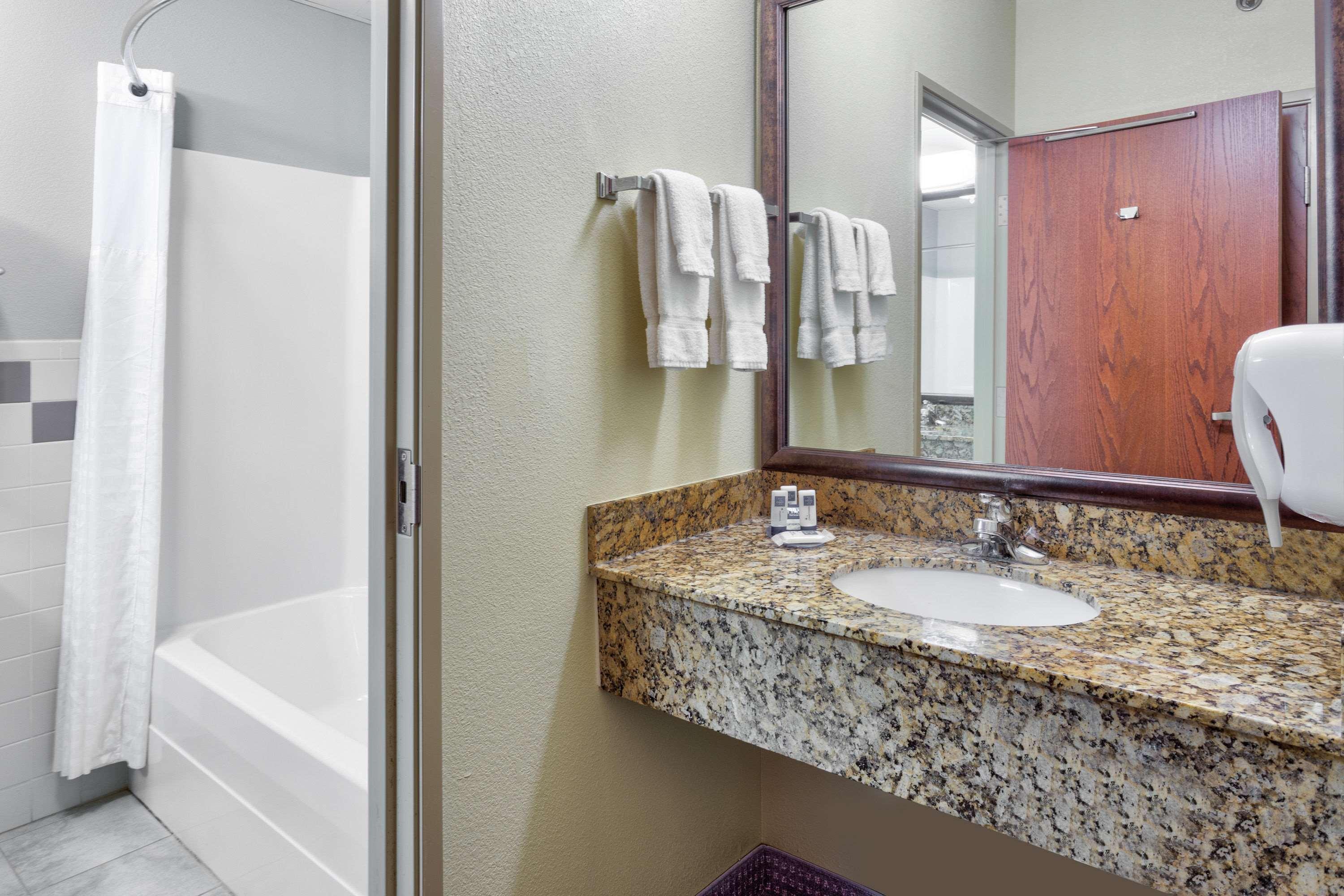 Americinn By Wyndham Vidalia Buitenkant foto